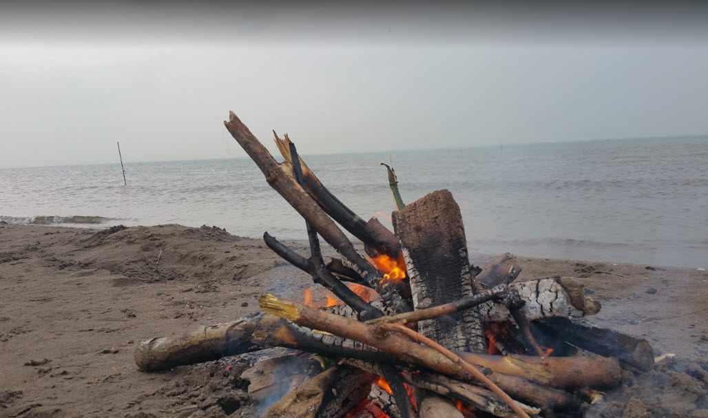 منطقه ساحلی حاجی بکنده کجاست