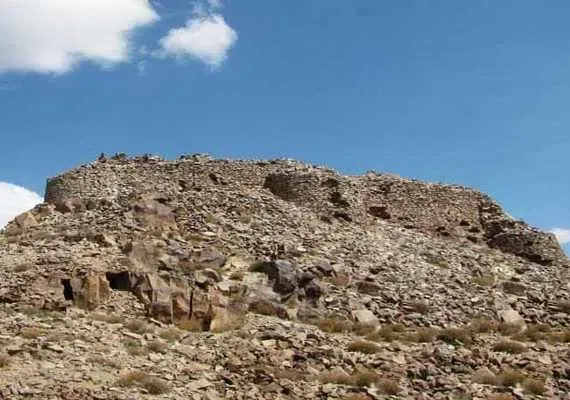 قلعه رستم خوسف
