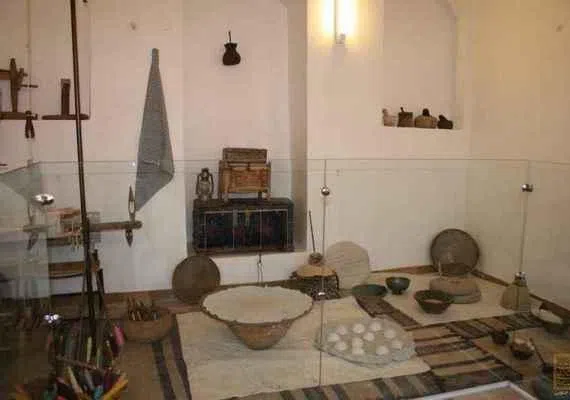 خانه اعتمادی نیا