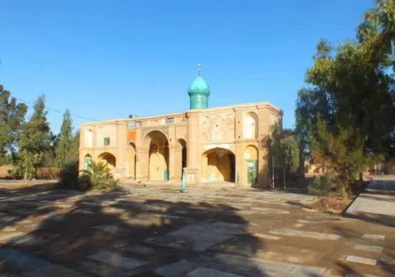 آستان شش امامزاده قمرود، نمایی از تاریخ کهن