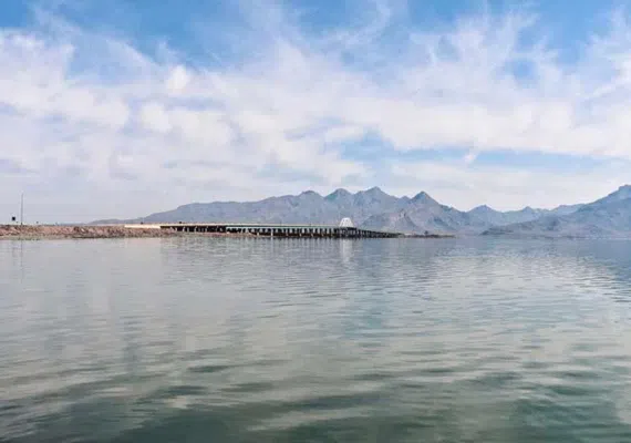 دریاچه پریشان