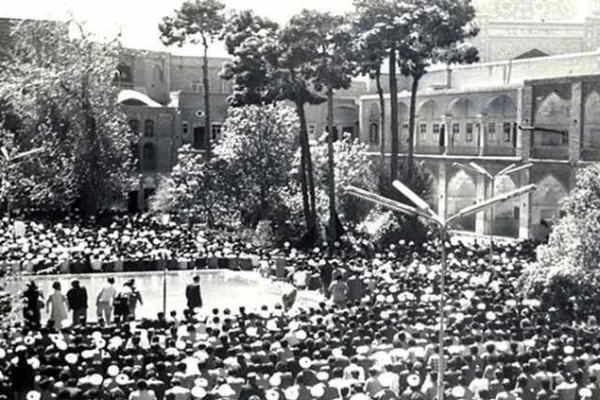 مدرسه فیضیه