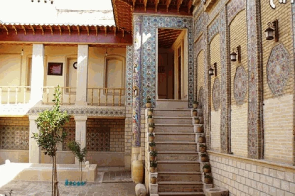 خانه صالحی شیراز