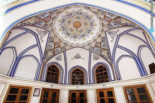 مدرسه جهانگیرخان، نماد تمدن ایران زمین