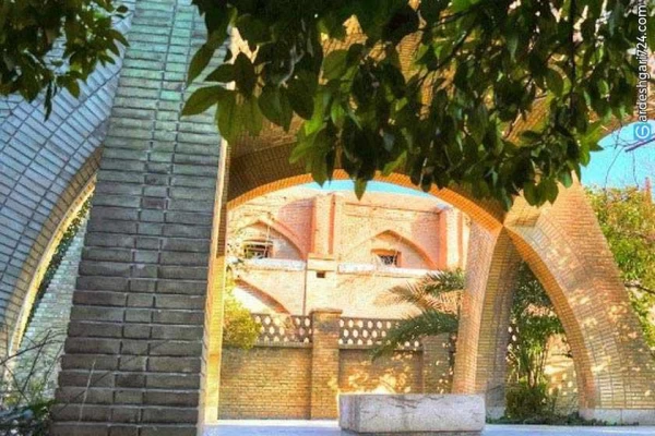 آرامگاه عبدالله خفیف