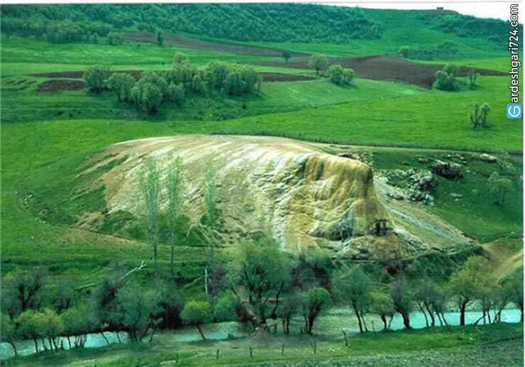 چشمه کانی گراوان