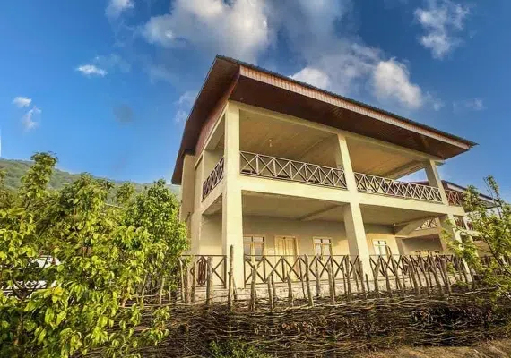 اقامتگاه بومگردی ریگ چشمه علی آباد کتول