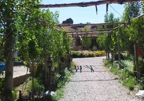 اقامتگاه بومگردی لزور یکی از دنج ترین اقامتگاه های ایران