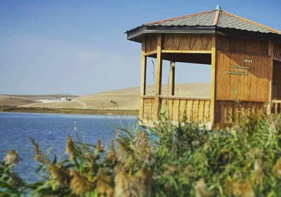 تالاب سولدوز نقده