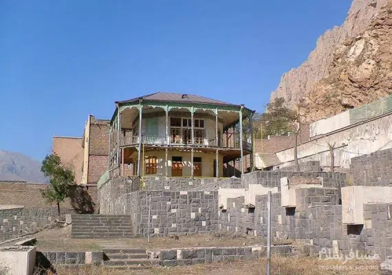 عمارت کلاه فرنگی ماکو