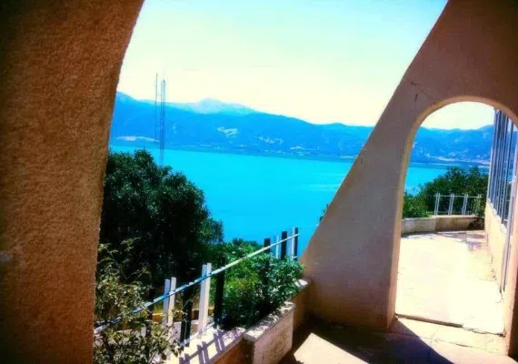 دریاچه زریوار (زریبار) مریوان کجاست