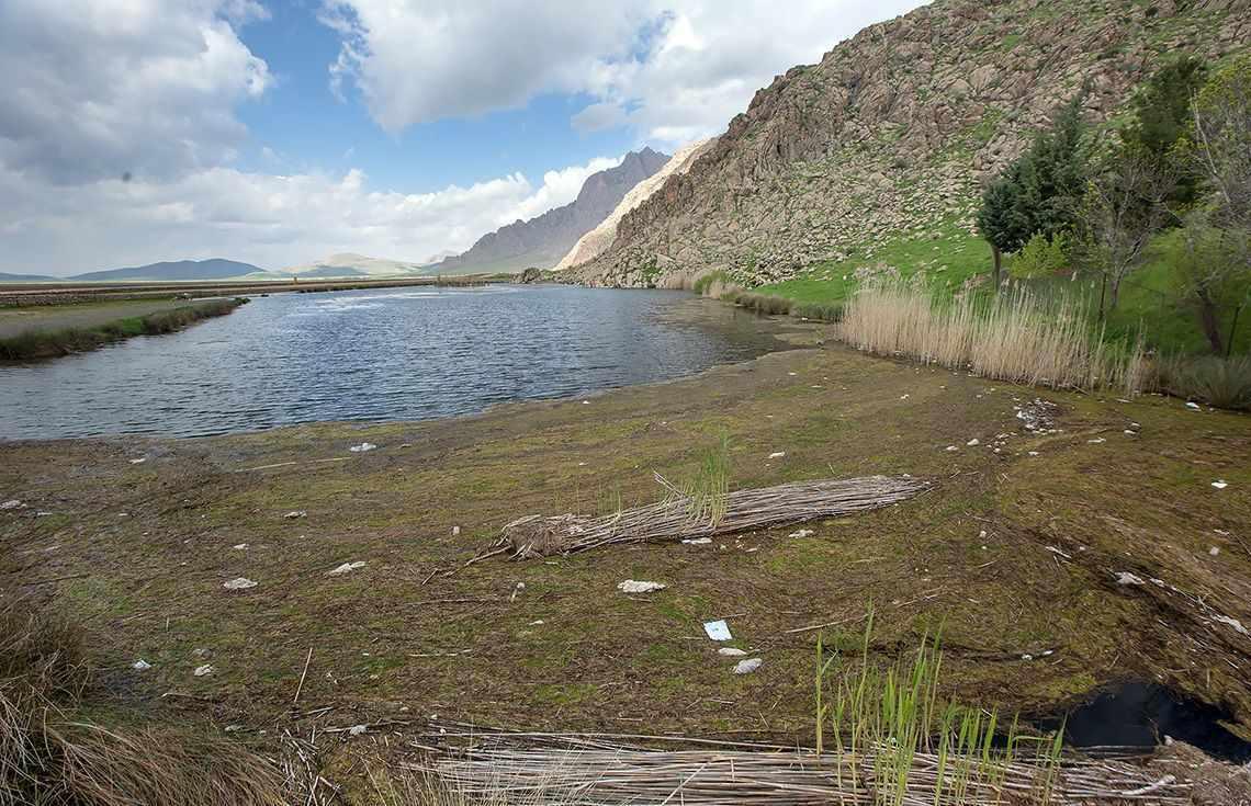 تالاب هشیلان کجاست