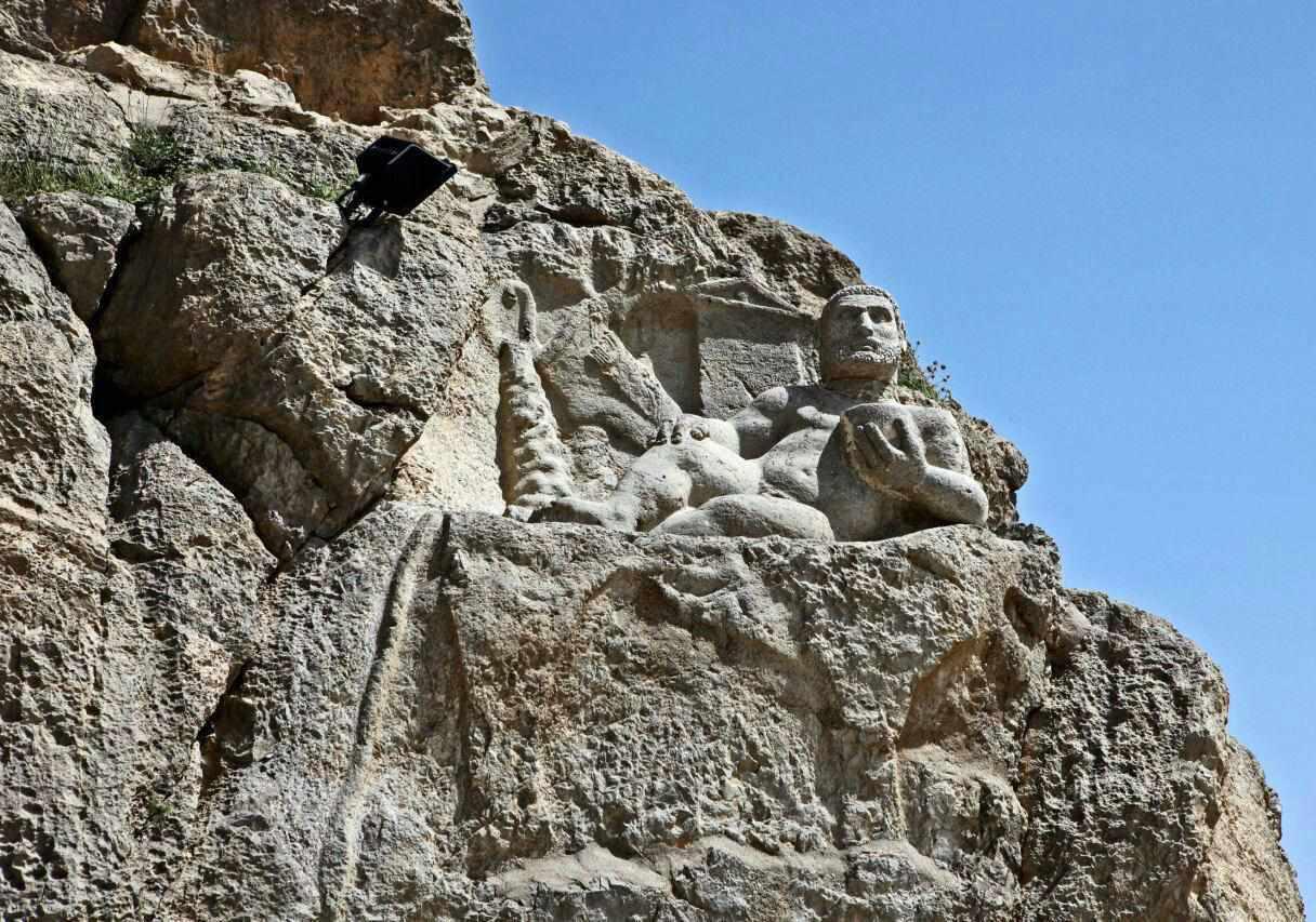 مجسمه هرکول