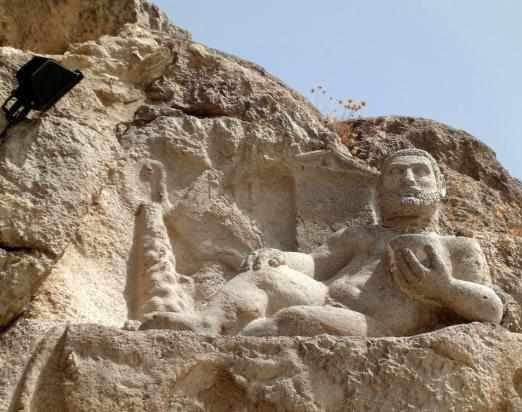 مجسمه هرکول