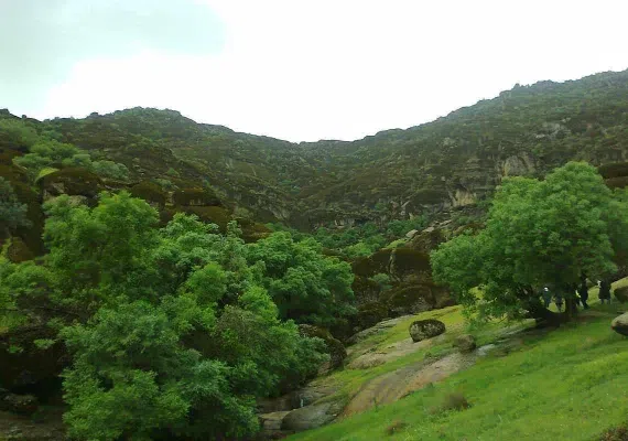 تفرجگاه مخمل کوه(تنگه شبیخون)