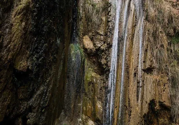 آبشار نوژیان