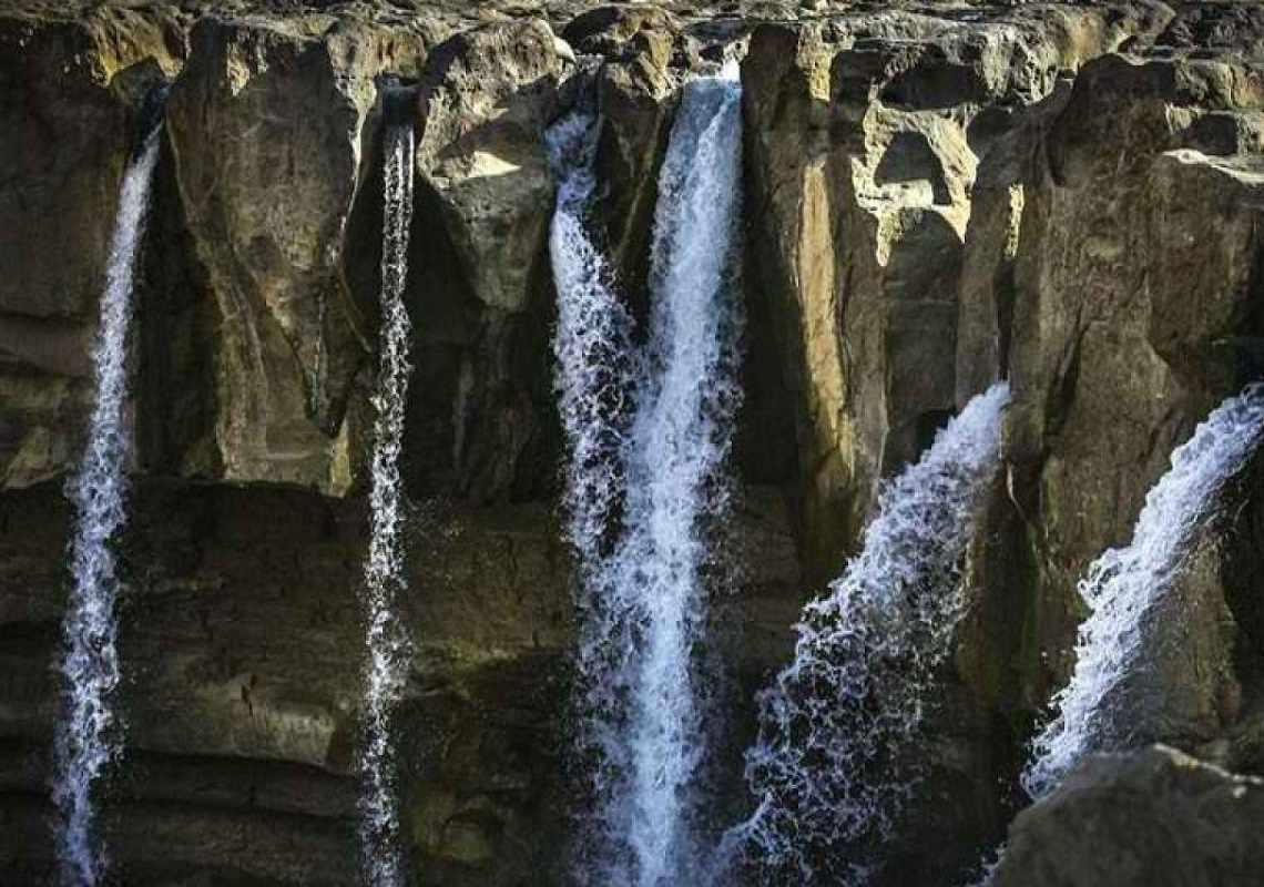 آبشار افرینه