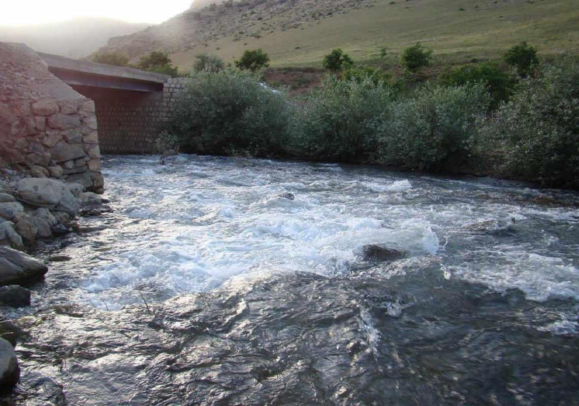 تفرجگاه تخت شاه