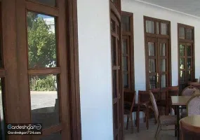 عمارت و باغ شاپوری شیراز