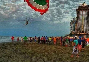 پلاژ ساحلی متل قو