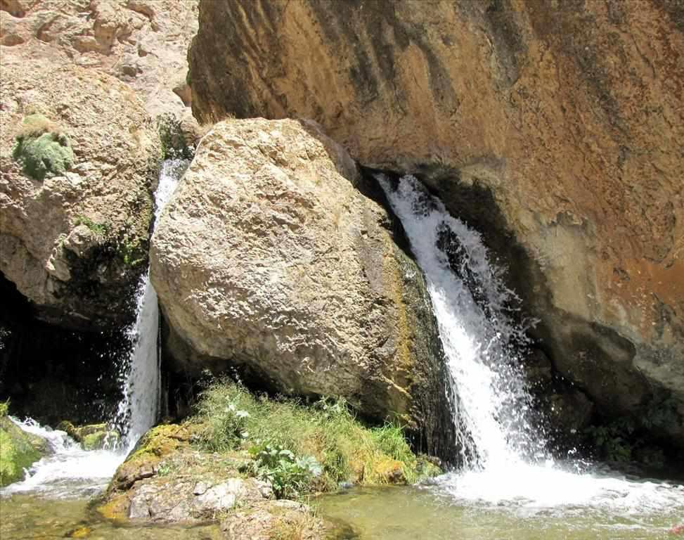 تنگه واشی منطقه ای ییلاقی و خوش آب و هوا