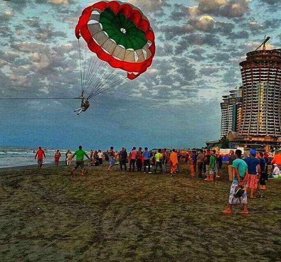 پلاژ ساحلی متل قو