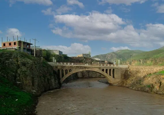 پل فیروزآباد کوثر