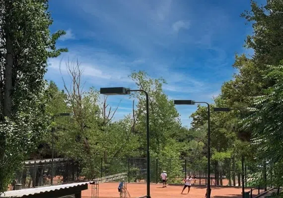 باشگاه انقلاب تهران