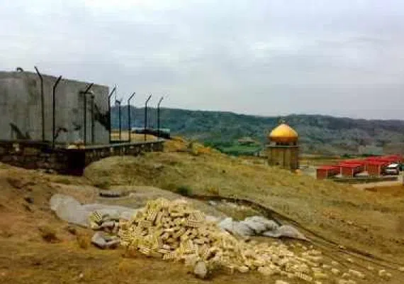 چشمه آب گرم ایوب پیغمبر