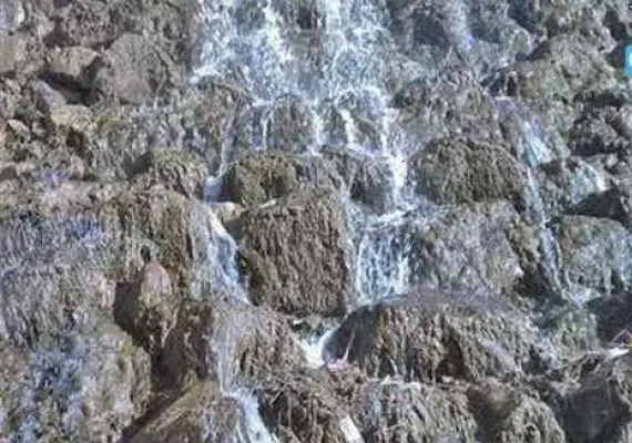 آبشار کاخک