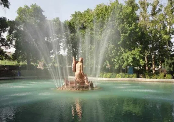 گردشگاه بش قارداش