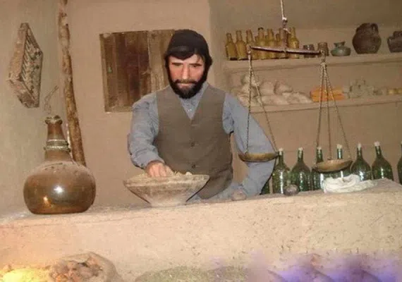 موزه مردم شناسی