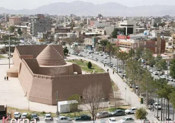 یخدان مویدی