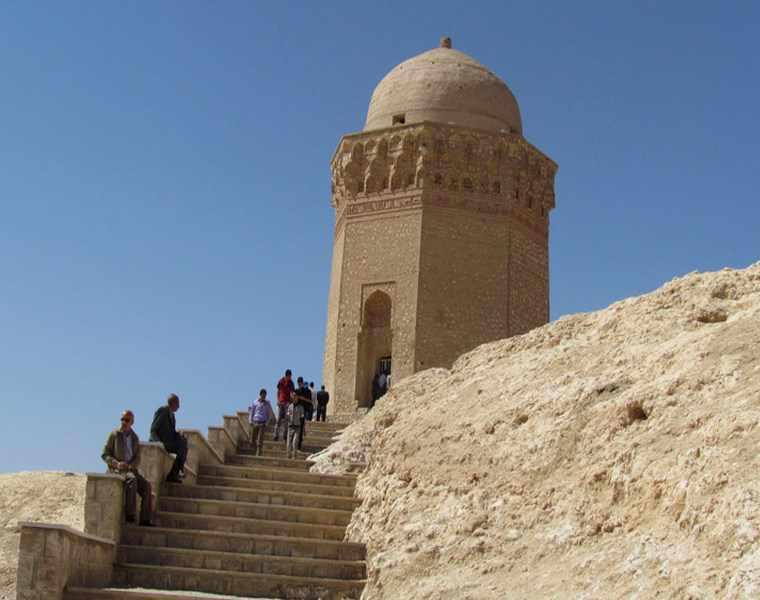 گنبد عالی