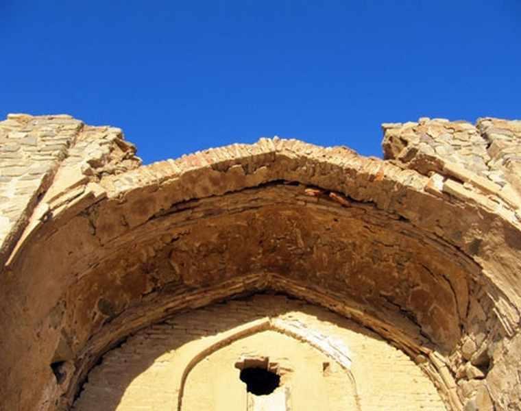 کاروانسرای زیرو