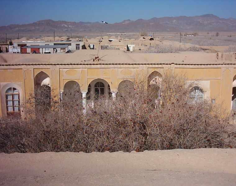 قلعه و چهار برج شاهرخ خان