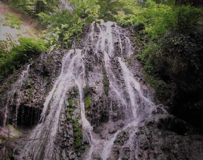 آبشار قرق