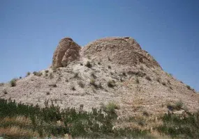 تل ضحاک