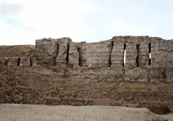 دژ رشکان
