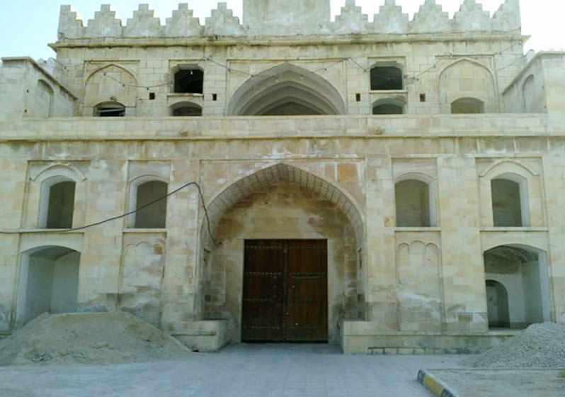کاروانسرای مشیرالملک یا دژ برازجان