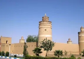 ارگ شیخ بهایی، هفت برج خارون