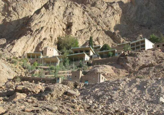زیارتگاه چک چک اردکان، زیارتگاهی اسرارآمیز
