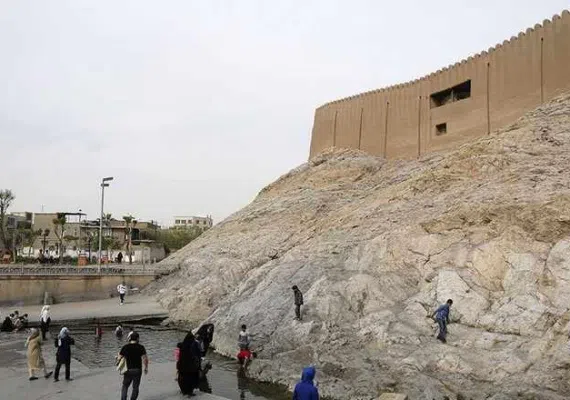 باروی ری