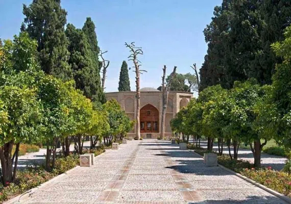 باغ جهان نما، نگینی در خیابان حافظیه شیراز