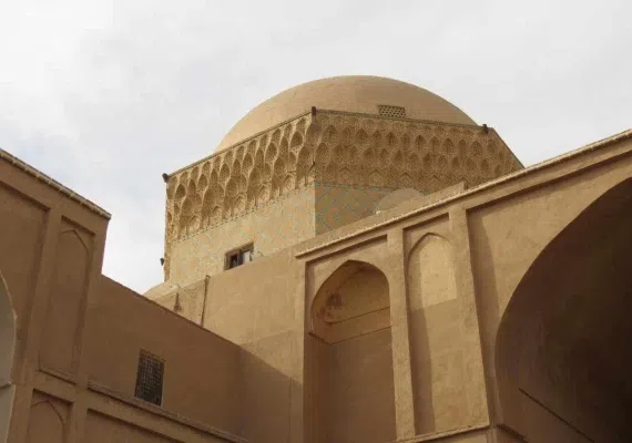 زندان اسکندر یا مدرسه ضیائیه