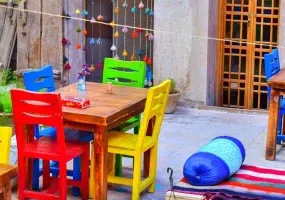 اقامتگاه بوم گردی عمارت هفت رنگ شیراز
