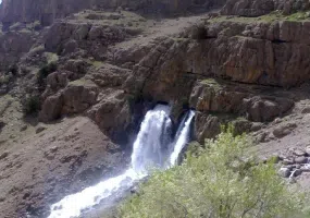 آبشار چکان