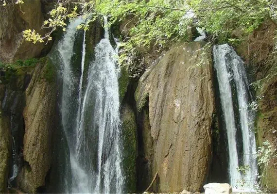 آبشار غسلگه دلفان