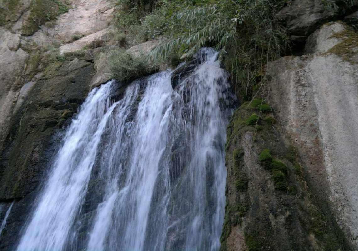 آبشار نوژیان