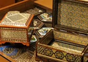 10 سوغات شیراز که نباید آن ها را از دست داد | لیست کامل + عکس